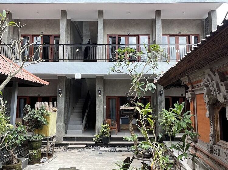 펜션 Rumah Weda