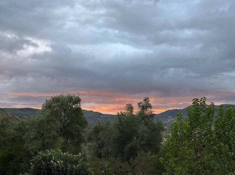 فندق Azzaouia Resort & Development