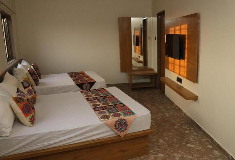 فندق Krishna Kunj Inn