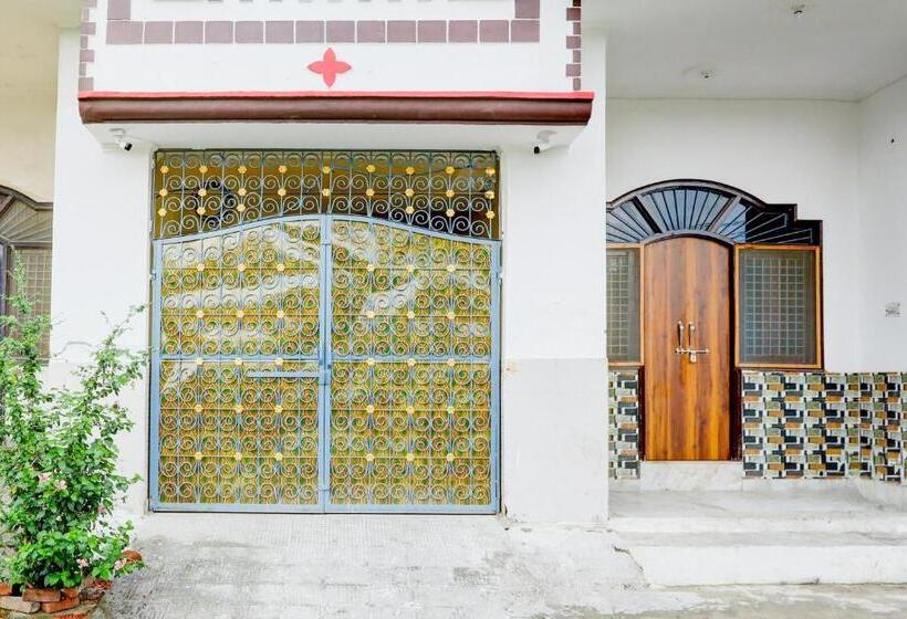 هتل Oyo Star