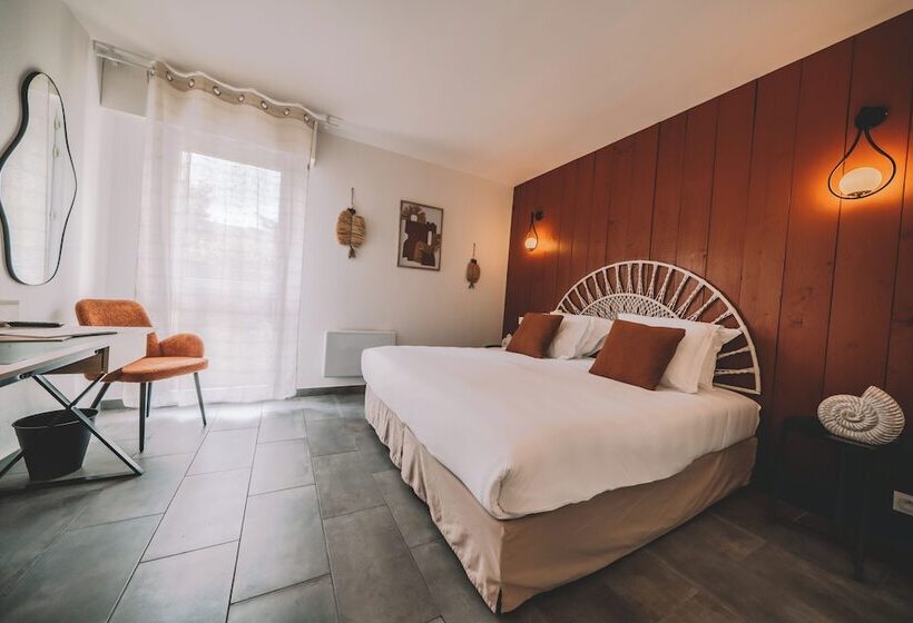 Отель Hôtel De La Brière
