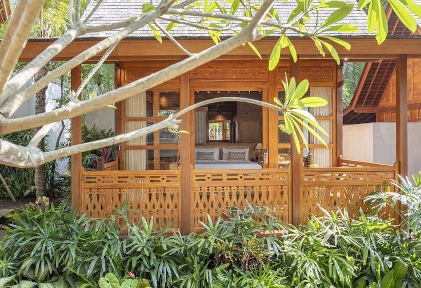 호텔 Unagi Wooden Villas By Emana