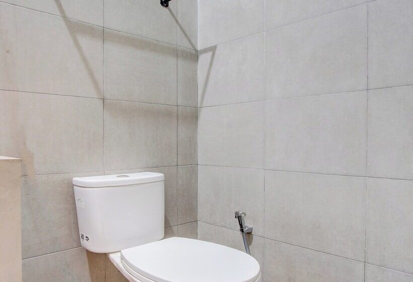 فندق Oyo 93885 D Harjo Guesthouse