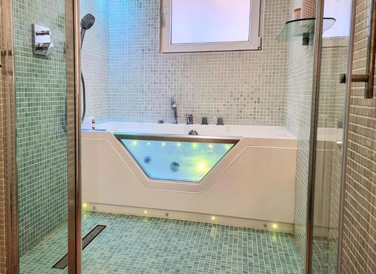 פנסיון La Campagne à Paris