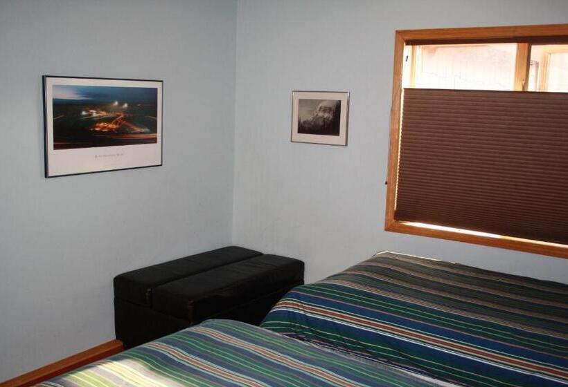 مبيت وإفطار Aurora Bayside Inn