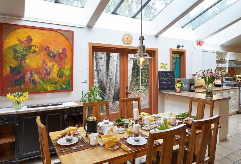 צימר Hedgerow House