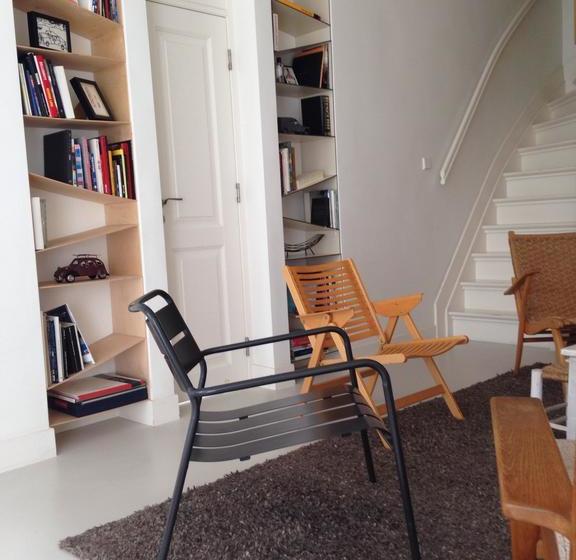 צימר Miauw Suites, Canal View City Centre