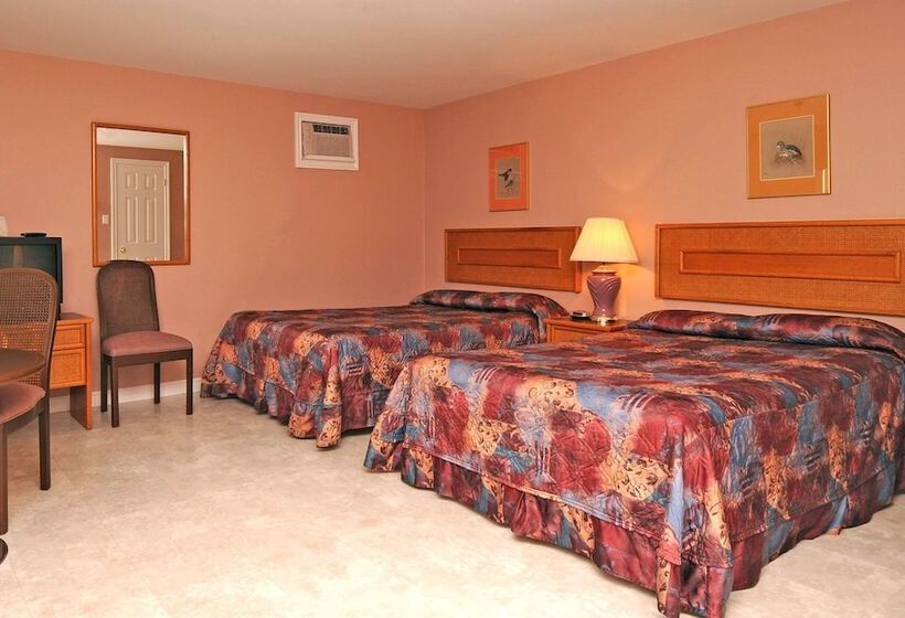 Gaudet Chalets & Motel