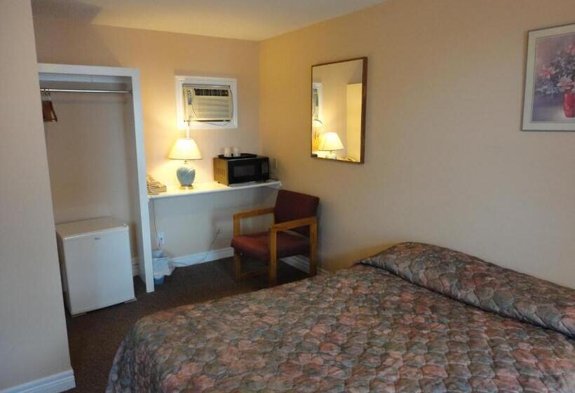 Hipwell's Motel