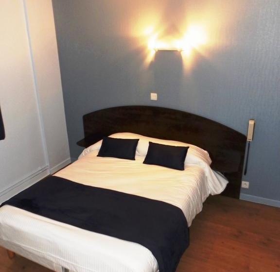 فندق Hôtel Du Port