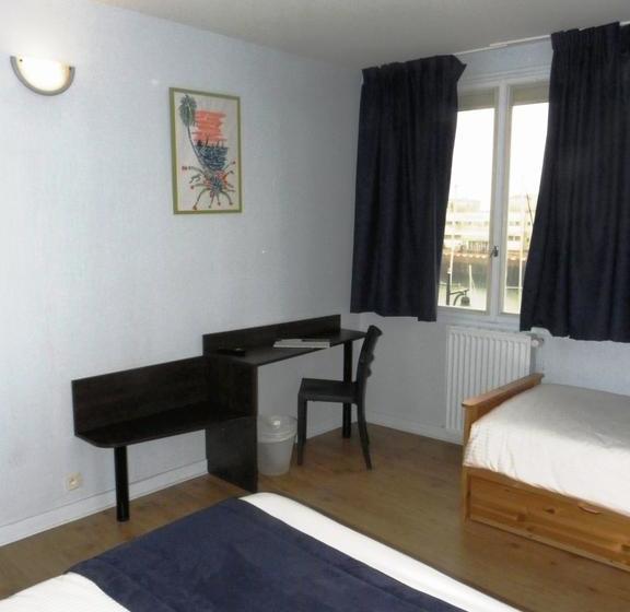 فندق Hôtel Du Port