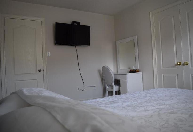 Markham Hostel