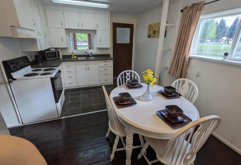 מוטל Deerview Lodge & Cabins   Princeton Bc