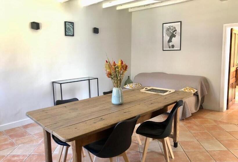 ベッドアンドブレックファースト Chambre D Hôtes La Floralie