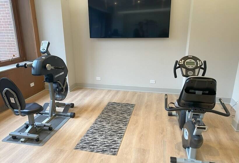 فندق The Gem Museum Suites