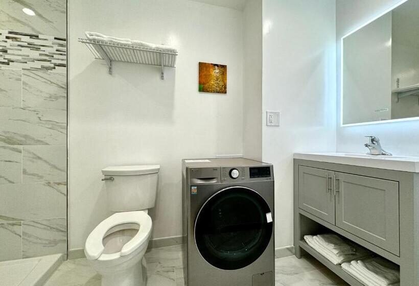 فندق The Gem Museum Suites