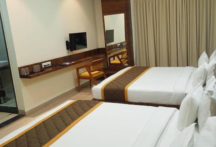 ホテル Unnati Stay Inn