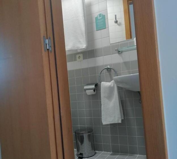 펜션 Alda Egues Rooms