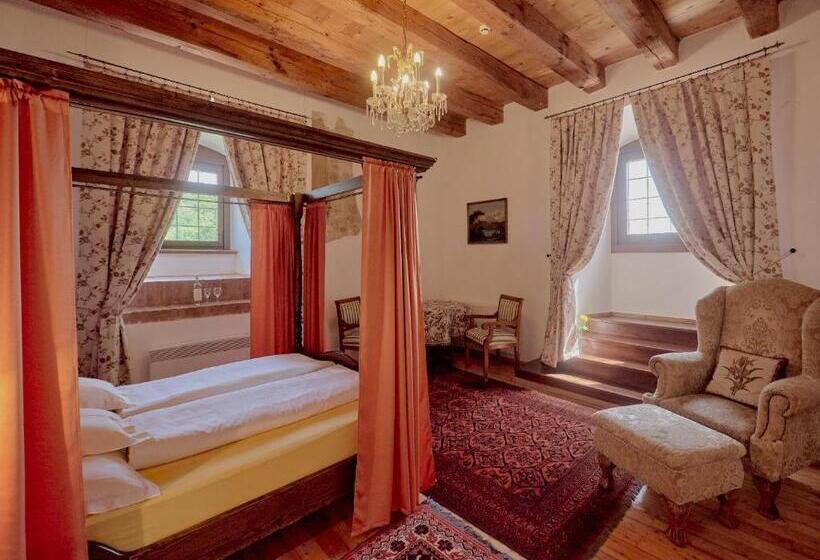 Пансион Pipo Várkastély, Ozora