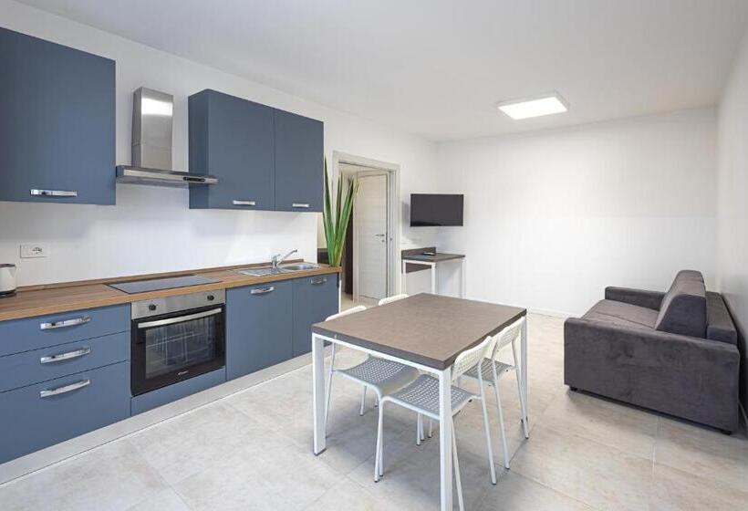 The Residence 2.0