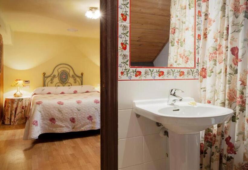 Пансион Hostal Casa Blasquico   Restaurante Gaby