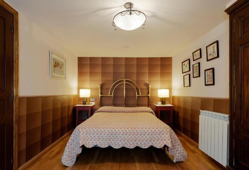 Пансион Hostal Casa Blasquico   Restaurante Gaby