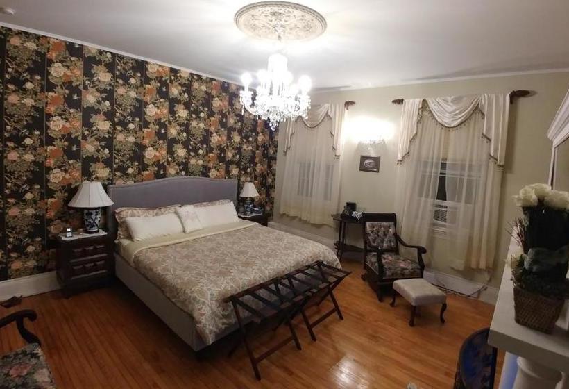 تختخواب و صبحانه Inn On Frederick
