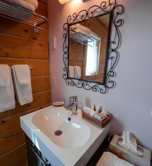 צימר Northern Lights Resort & Spa
