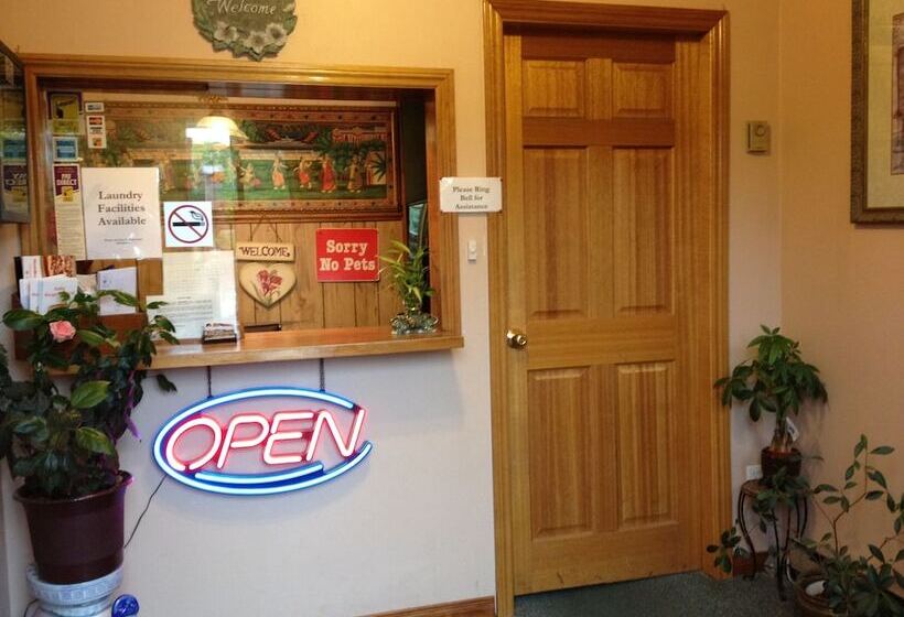 Cedar Springs Motel