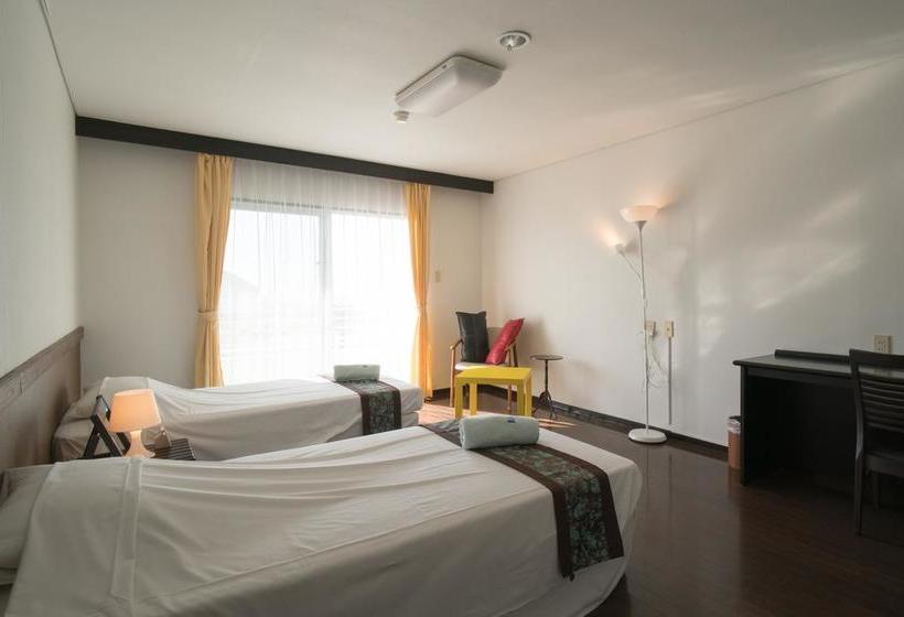 ホテル Hanamuro Interislanders