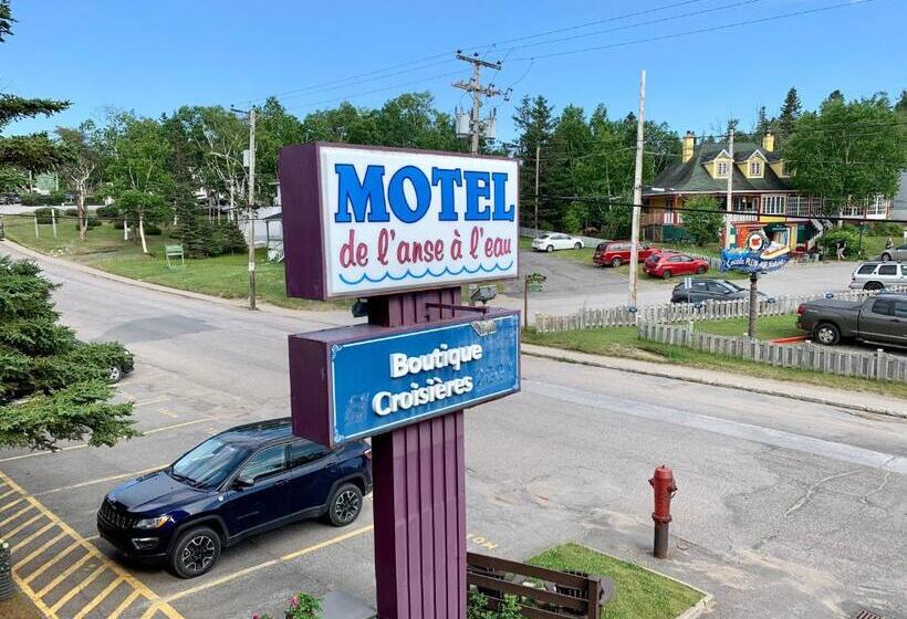 Motel De L'anse A L'eau