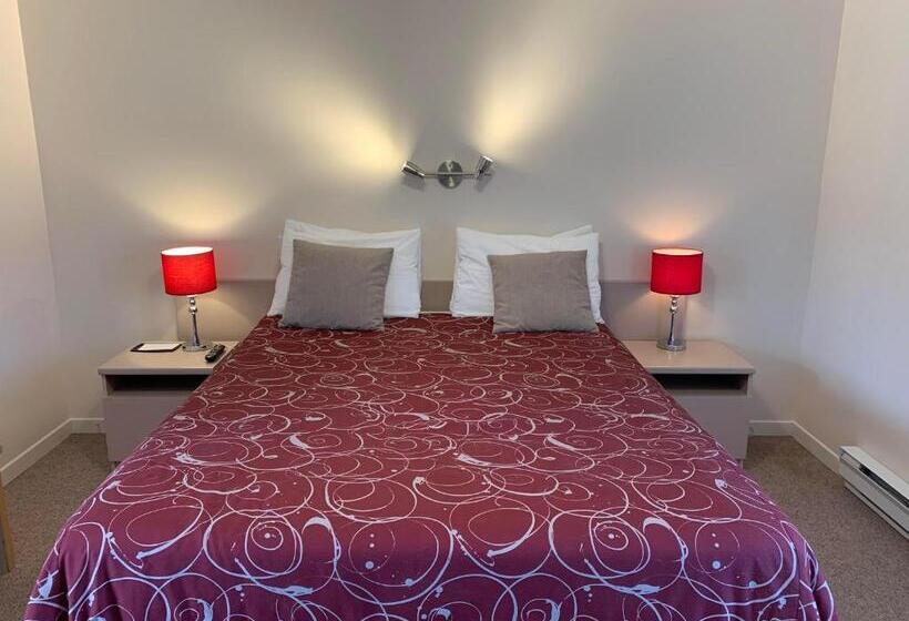 Motel De L'anse A L'eau