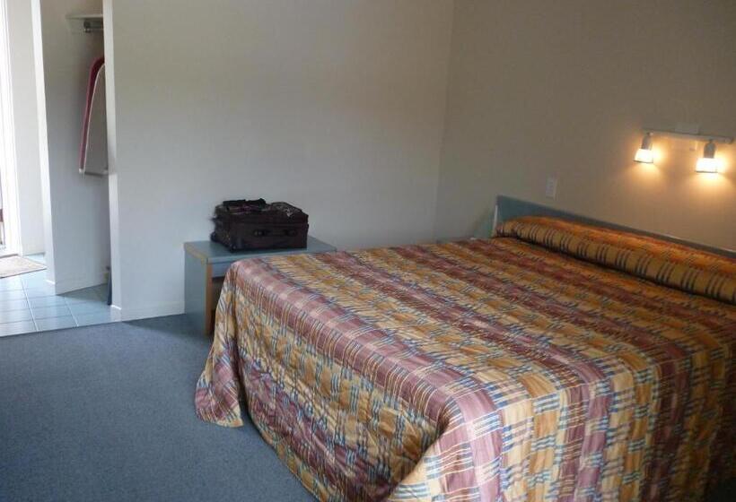 Motel De L'anse A L'eau