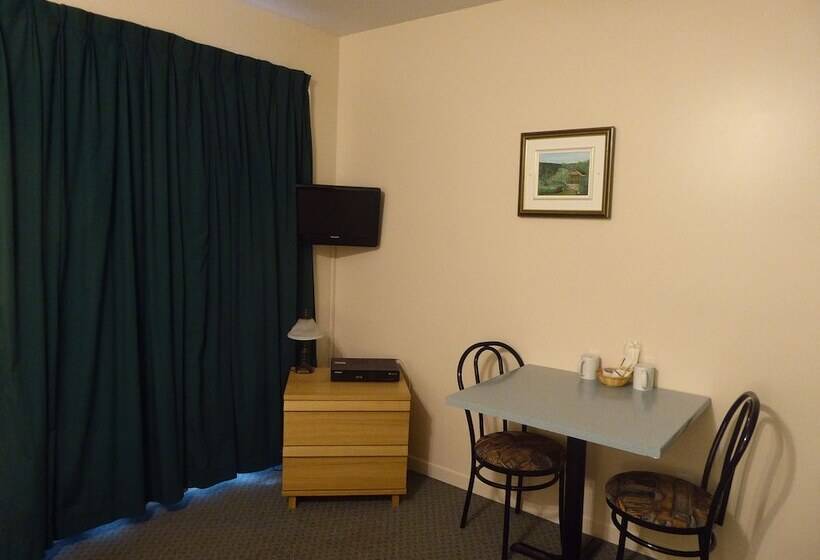 Motel De L'anse A L'eau