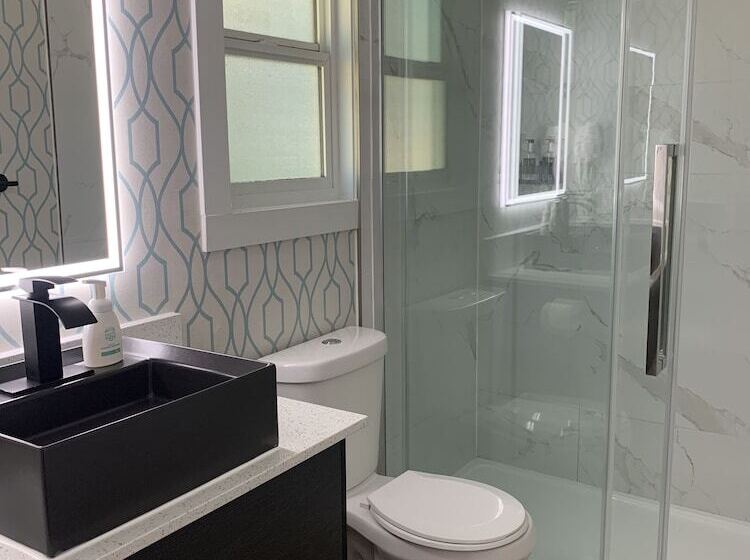 מוטל Oceanside Villas