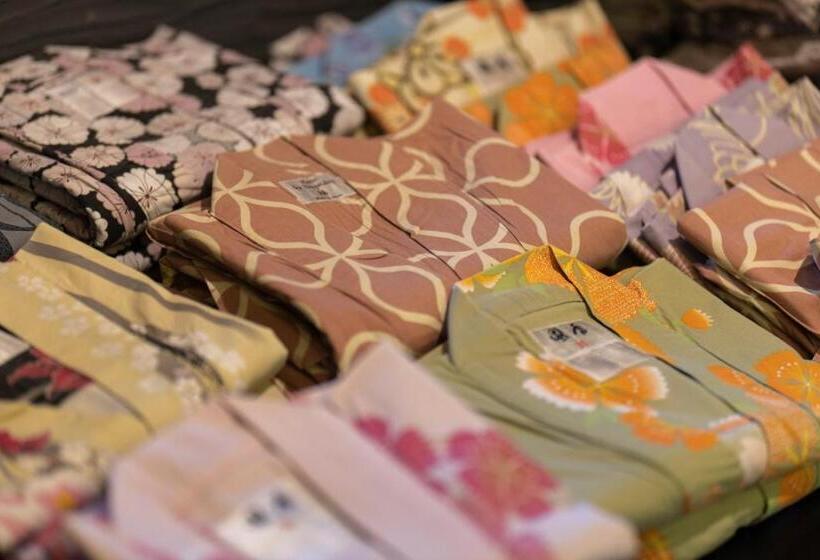 旅館 Ishinoya Izunagaoka