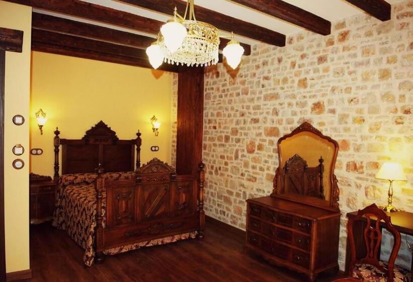 فندق Hospedería Bodas De Camacho
