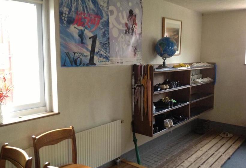 Отель Rusutsu Lodges Pension Lilla Huset