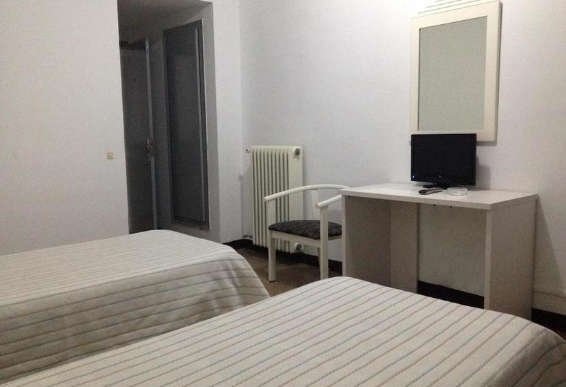 فندق Restaurante Medinya