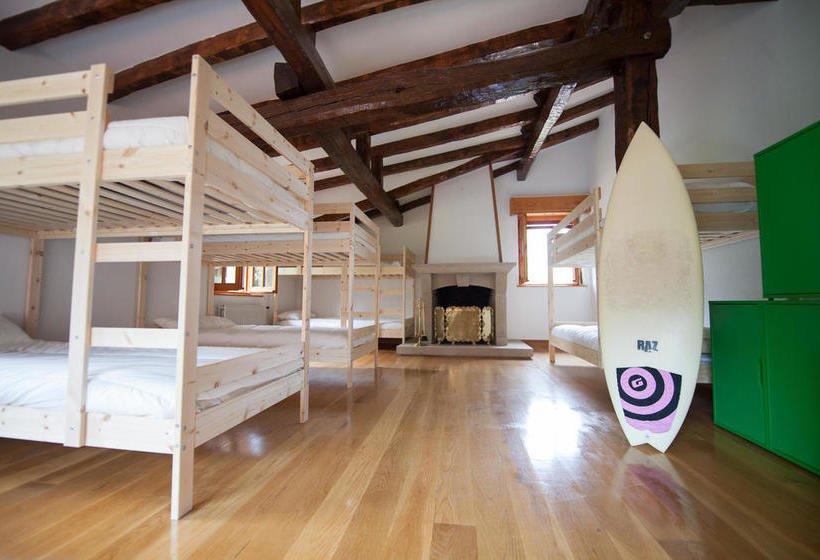 Moana Surf Hostel