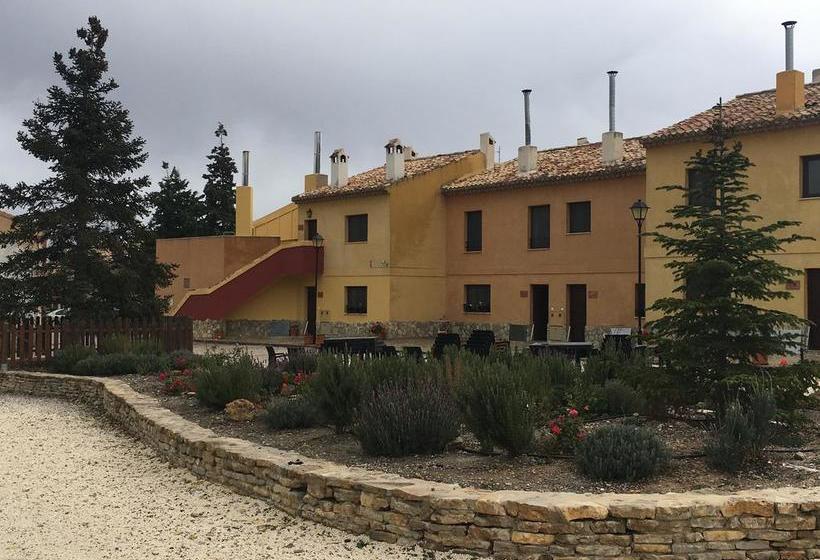 אתר נופש Caserio Inazares   Montaña, Chimenea, Nieve, Barbacoa