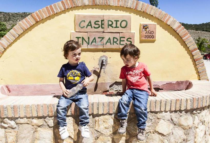 אתר נופש Caserio Inazares   Montaña, Chimenea, Nieve, Barbacoa