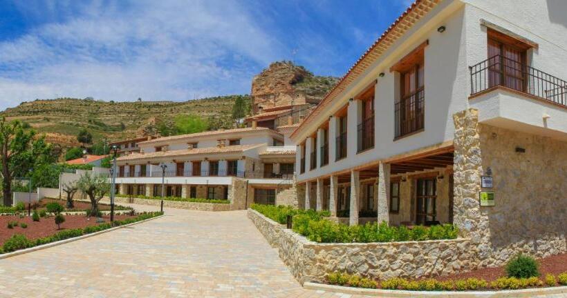استراحتگاه Suites Finca Los Olivos