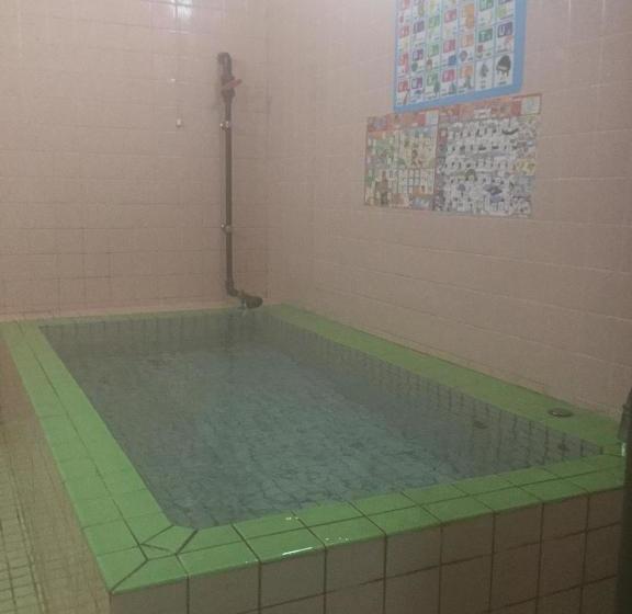 ريوكان Onsen Minshuku Yutakaya