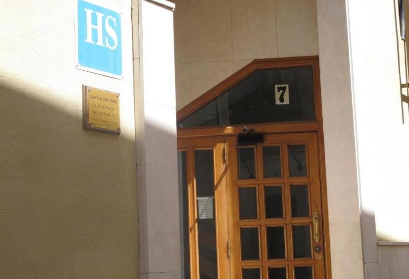 הוסטל Hostal Casa Pepe