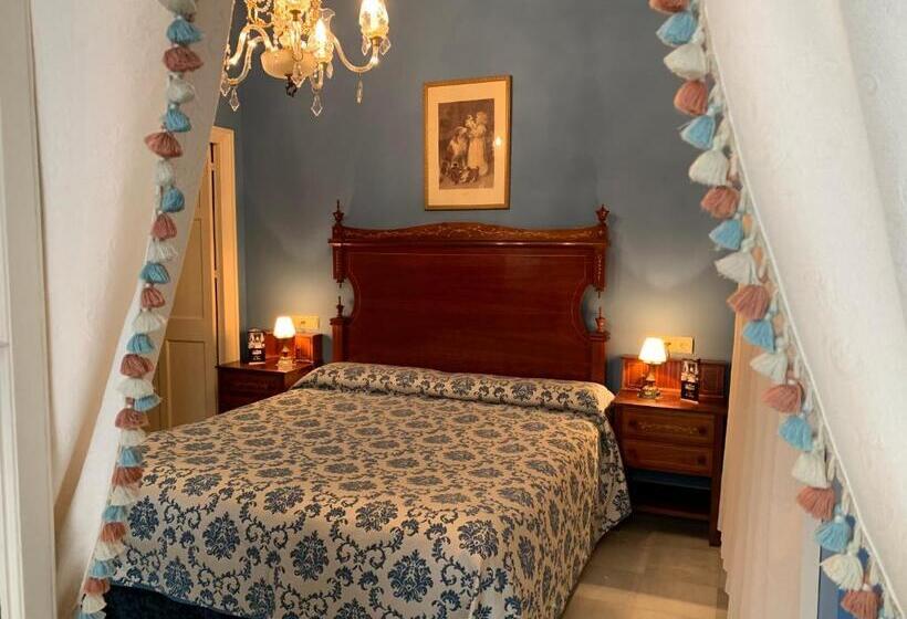 مبيت وإفطار Casa Palacio Jerezana