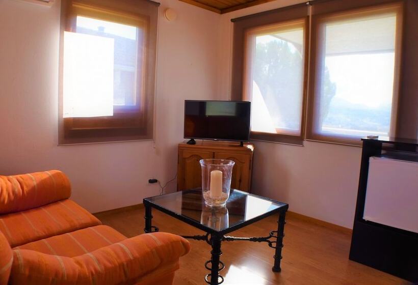 تختخواب و صبحانه Villa Casa Alta