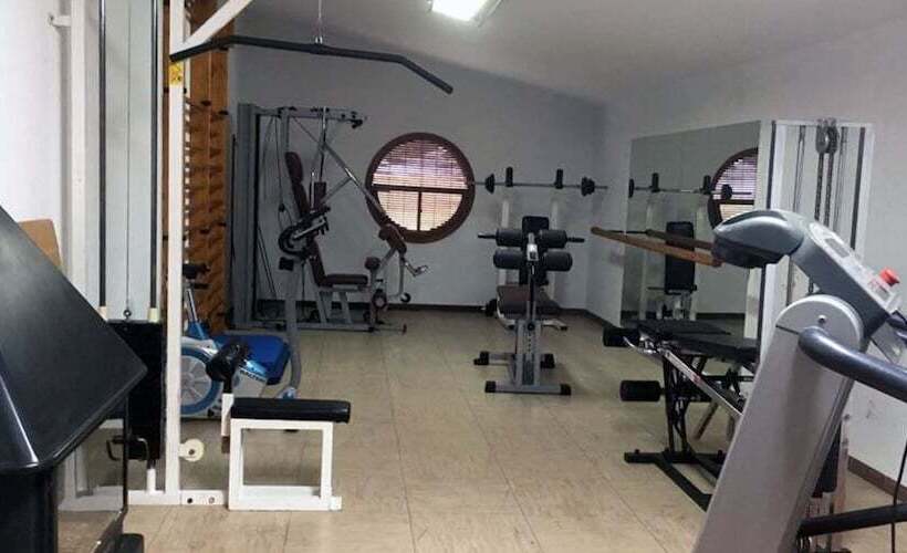 فندق Bodega El Moral