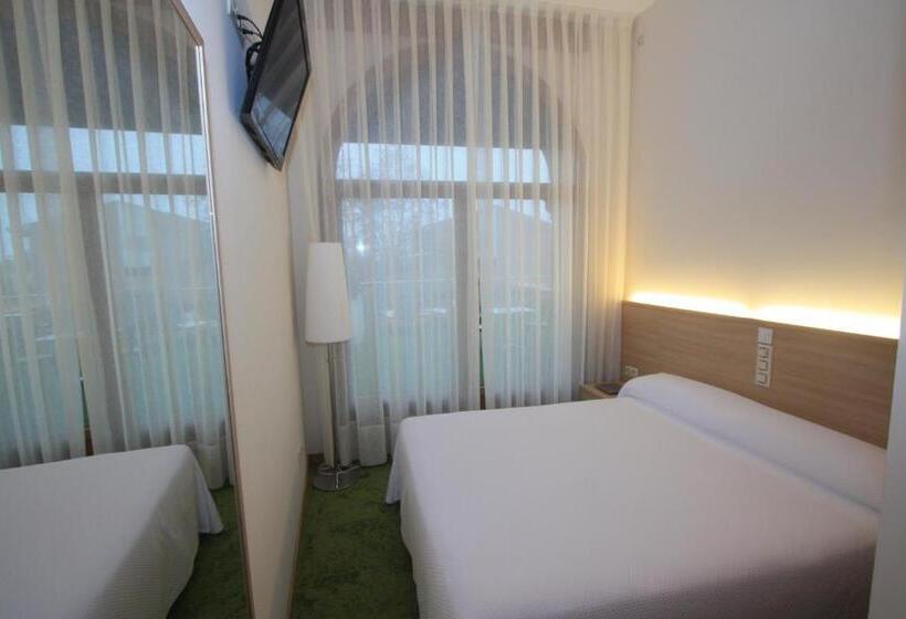 בית מלון כפרי Cal Piteu