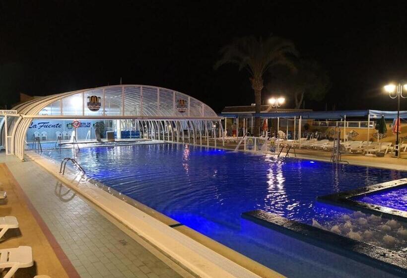 فندق Complejo Hostelero La Fuente